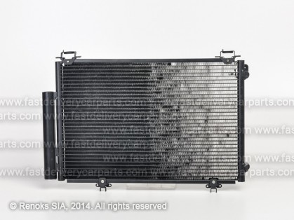 TT Yaris 99->02 condenser 530X330X16 with integrated receiver dryer 1.0/1.3/1.5/1.4D-4D