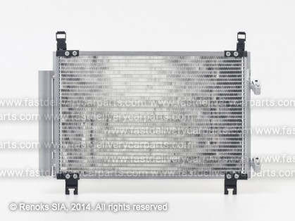 TT Yaris 06->09 condenser 525X340X16 with integrated receiver dryer 1.0/1.3/1.8 SRLine