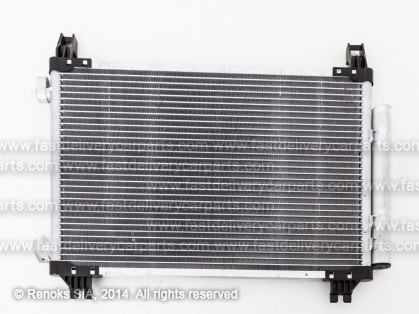 TT Yaris 11->14 condenser 530X335X16 with integrated receiver dryer 1.0/1.3 SRLine