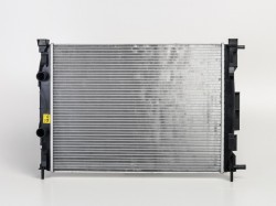 RN Megane 02->05 radiators 1.6/2.0/1.5D/1.9D MAN/AUT +/-KOND 587X430X26 RA63765 RNBC