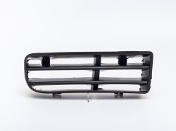 VW Golf 98->03 bumper grill R