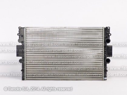 IV Daily 99->06 radiator 2.8D/2.8TDi -AC 650X455X32