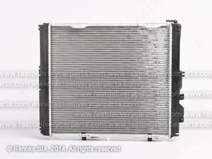 MB E W124 85->95 radiator 2.6/2.8/3.0/3.2 MAN +AC 530X480X42 RA62683