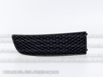 VW Polo 99->01 bumper grille R